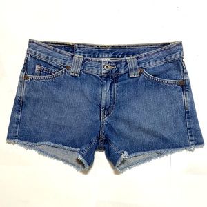 LUCKY BRAND DUNGAREES, CUT OFF, RAW EDGE HEM MEDIUM BLUE WASH DENIM SHORTS 6/28